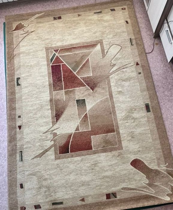 Продам ковры и дорожки