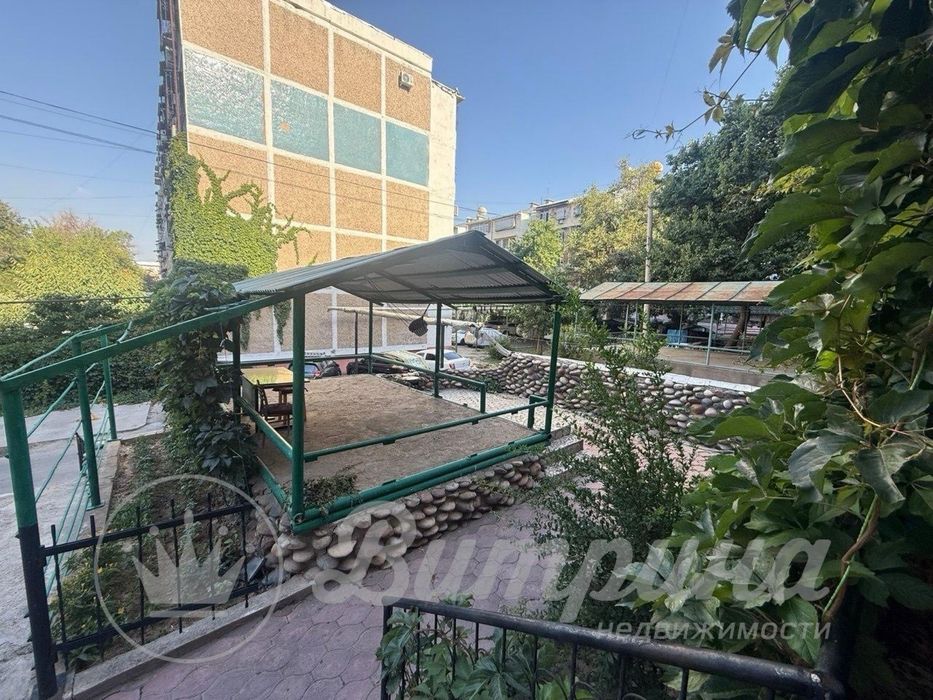 5 комнатная квартира Юнусобод 15, Туркистон метро,