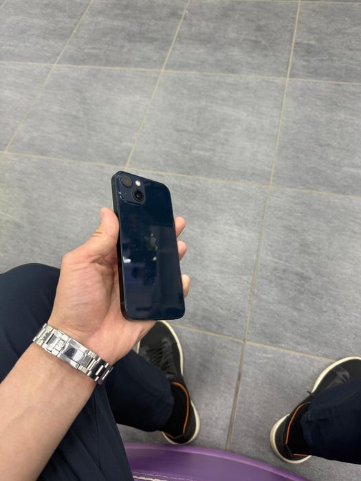 iphone 13 с документом