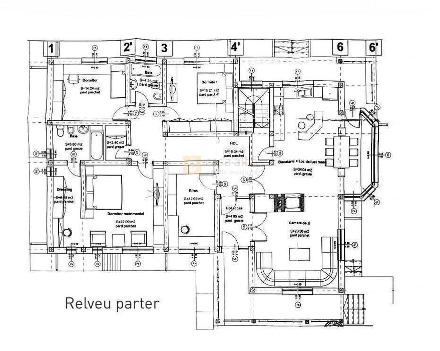 Proprietate cu panorama deschisa, constructie robusta | apus memorabil