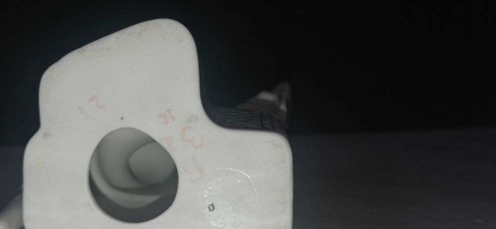 Девушка с прялкой