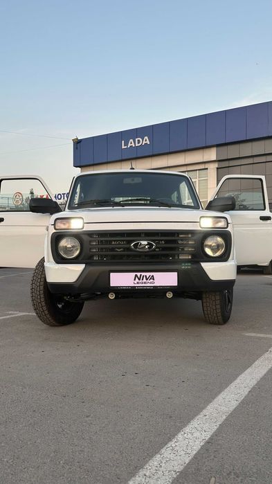 LADA Niva Legend