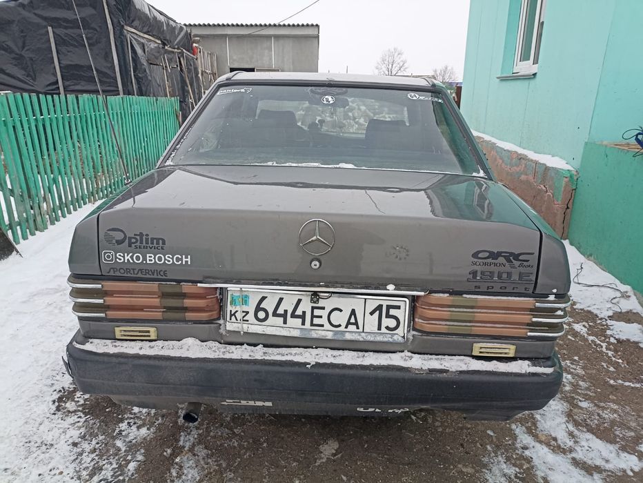 Мерседес 190 в хорошем состояние