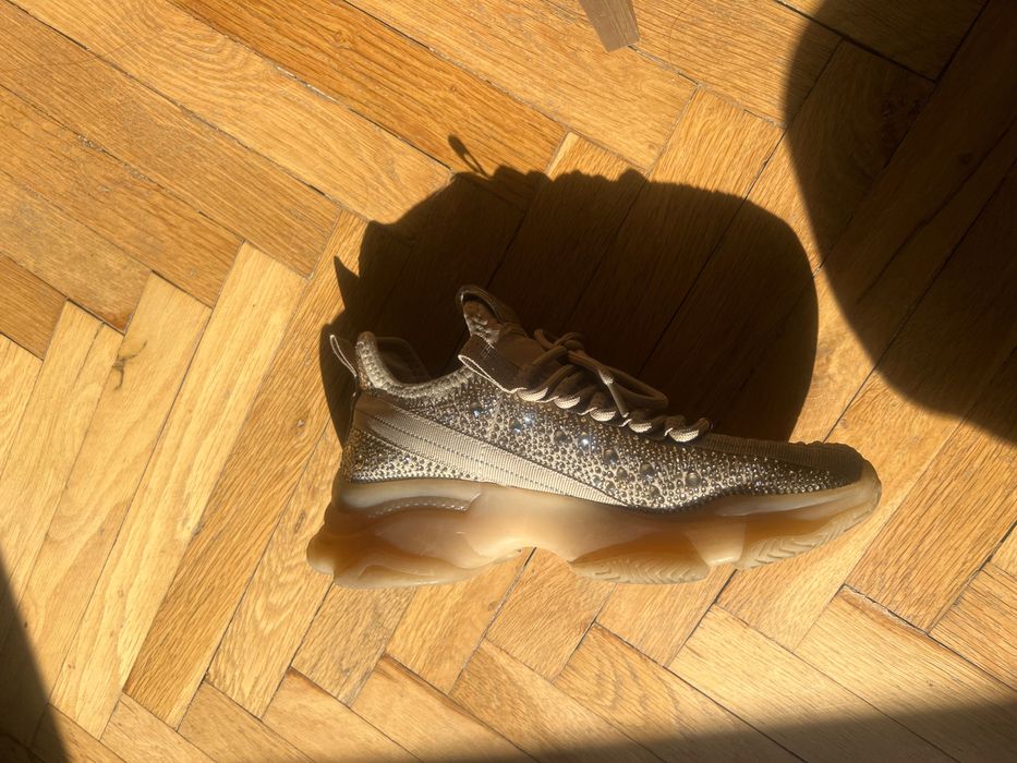 Маратонки “Steve Madden”.