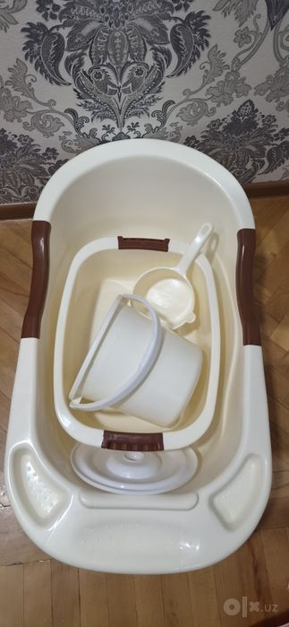 Детская ванночка для купания ребенка
