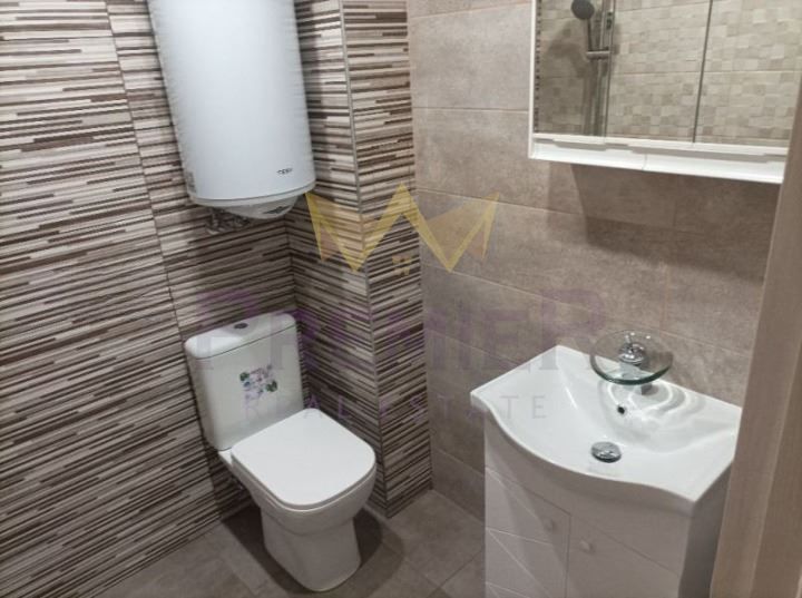 Дава се под наем Двустаен апартамент в Варна, Аспарухово - 59 кв.м за 438.6 € - Снимка #6