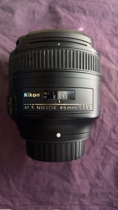 Nikon 85mm f1.8 продам