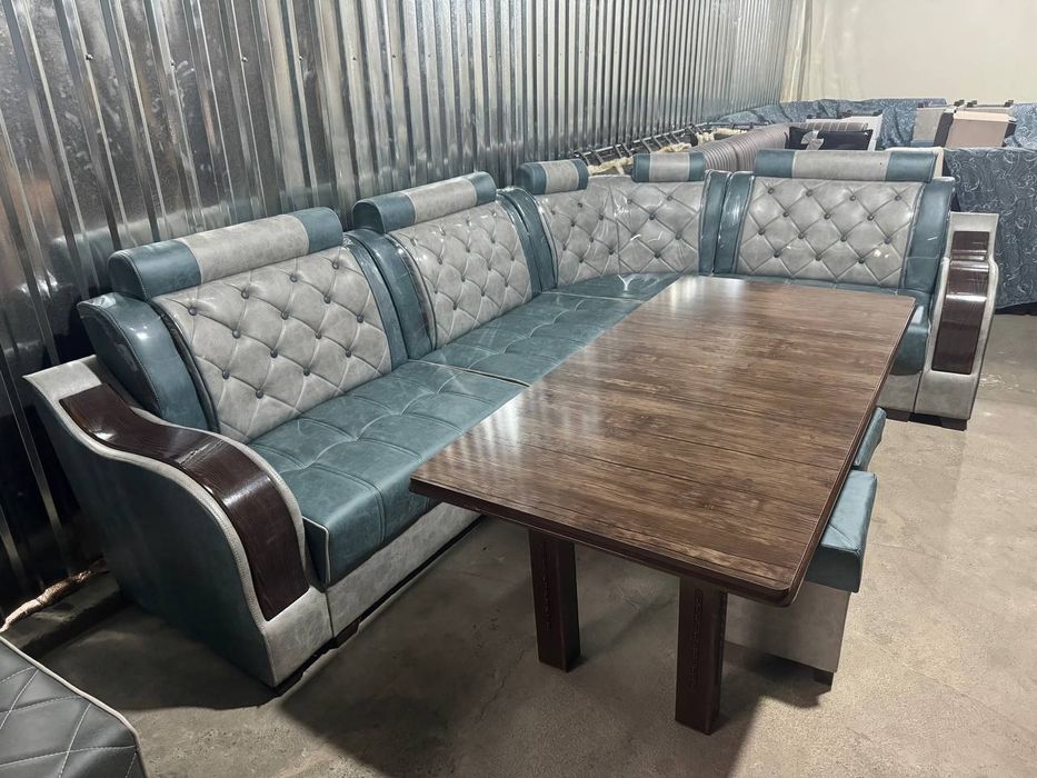 Продаётся гостиный уголок