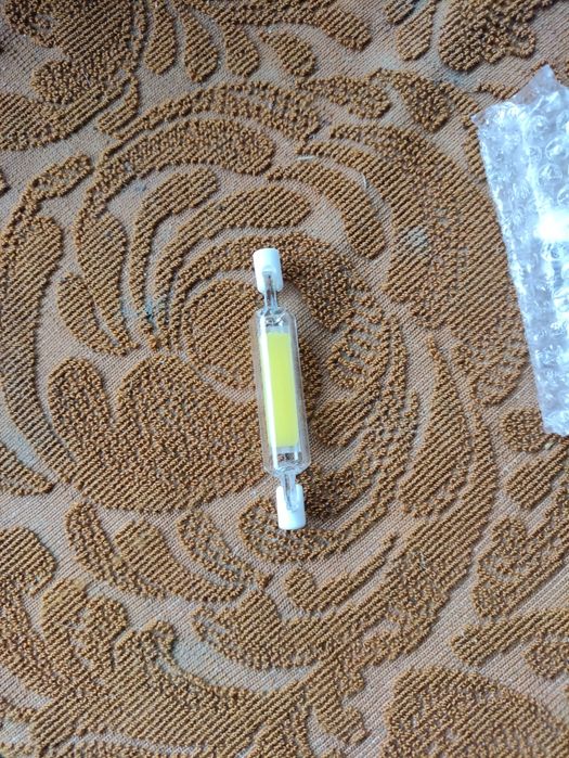 Vând lampă COB DE 30 W pentru proiector