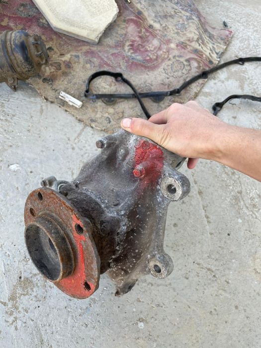 Продам запчасти на е39