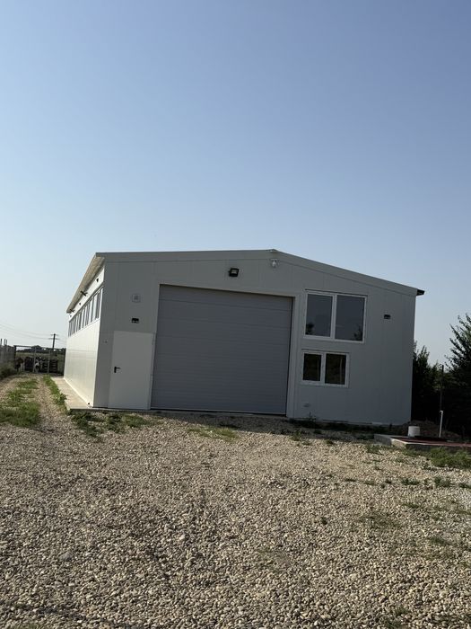 Vand Hala in Crevedia