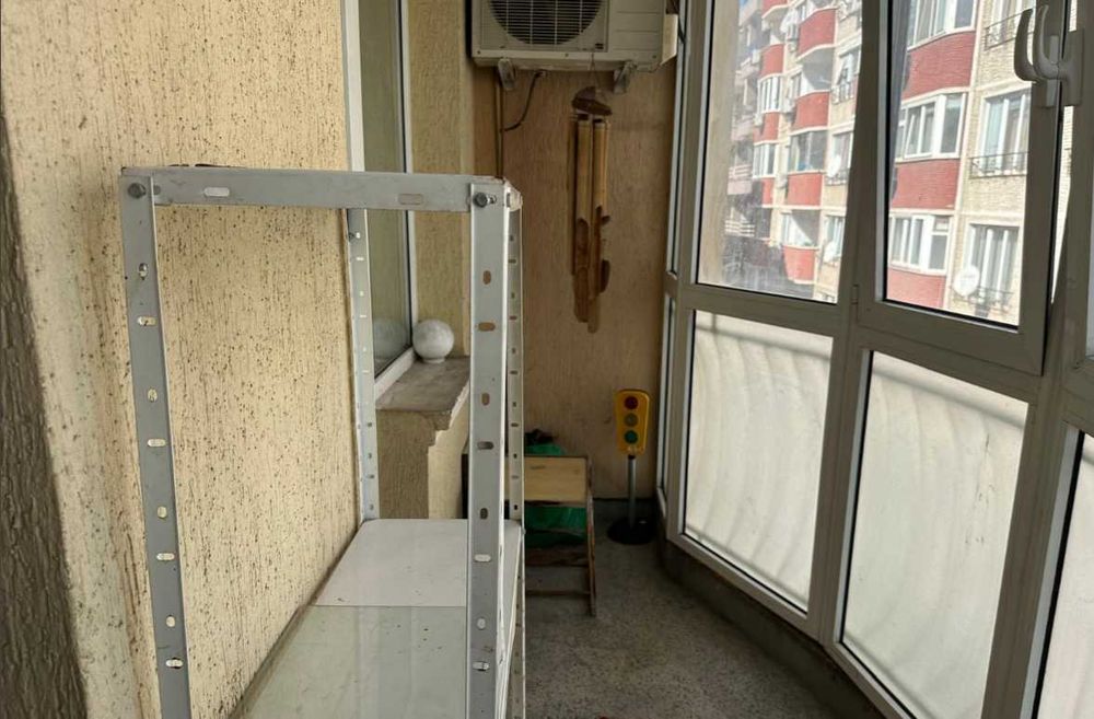 Дава се под наем Тристаен апартамент в Варна, Гръцка махала - 118 кв.м за 700 € - Снимка #9