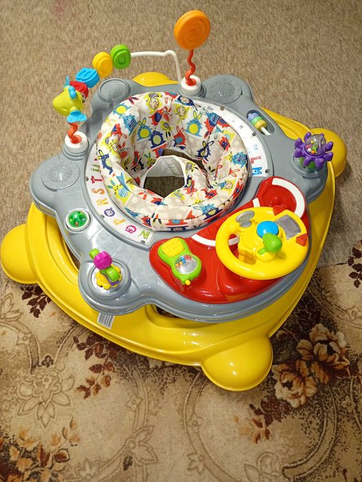 Проходилка 4 в 1 Chipolino Джоя Лукс Зайчета