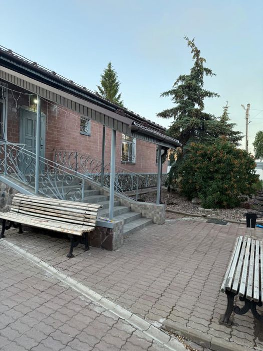 Продается благоустроенный дом в п.Топар