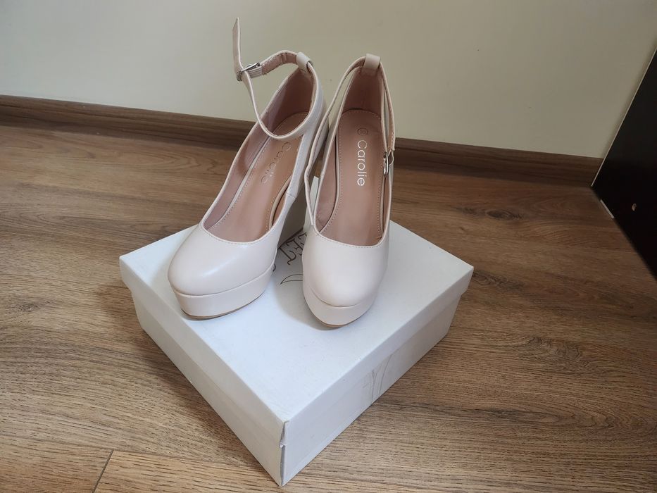 Чисто нови обувки