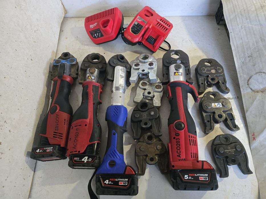 Vand prese de sertizat