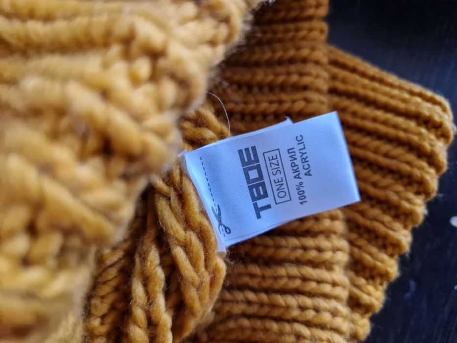 Шапки pink, твоё, aldo