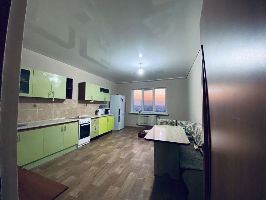 Сдается изолированная комната с балконом