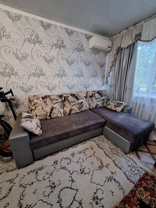 Продам диван б/у