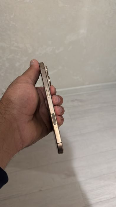 iPhone 16 pro 128gb