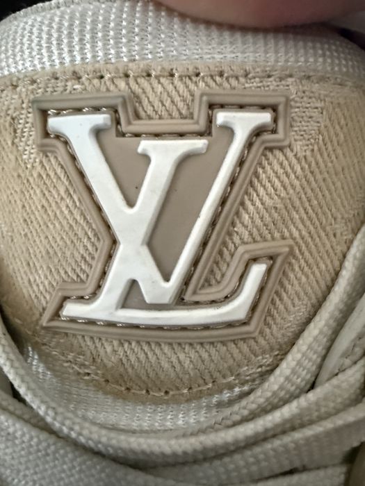 Adidasi louiv vuitton de firma LV bej