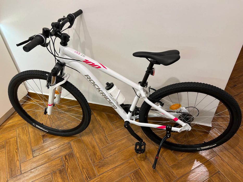 Bicicleta damă albă nouă Btwin Rockrider  ST100 27.5 “