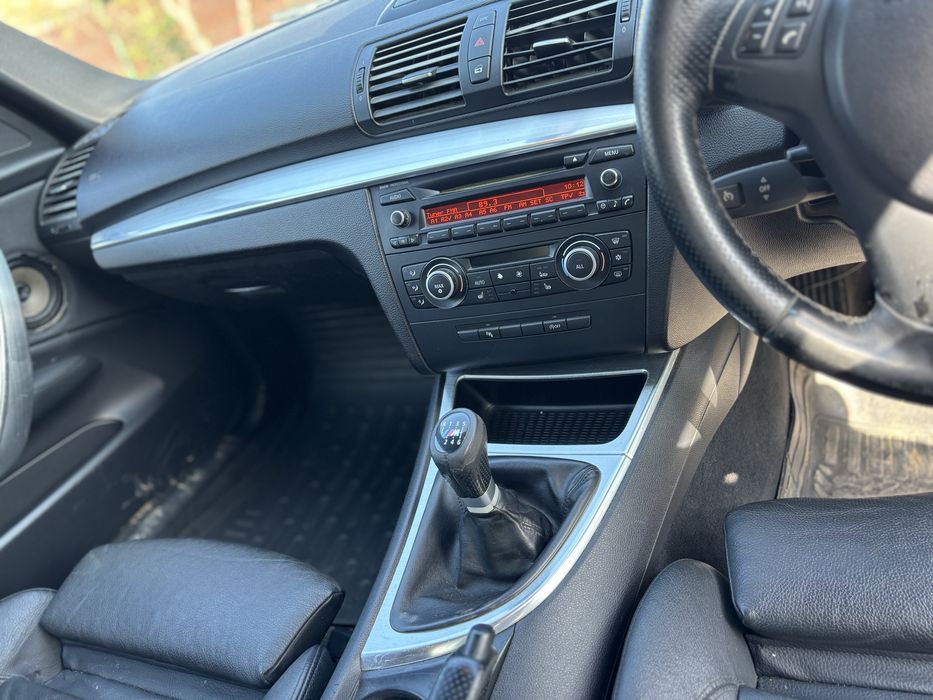 Dezmembrez bmw seria 1 m pachet