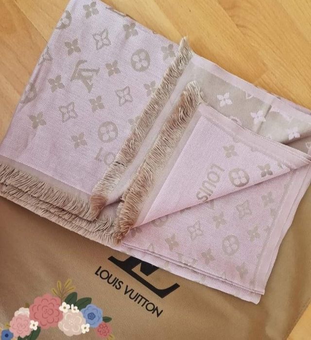 Esarfa/sal damă, doua fețe, material tip casmir, saculet, etichetă