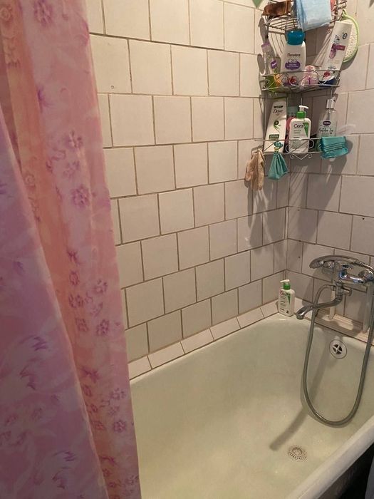 Продаются квартира в нижнем 49 кв метров в 4 этажном доме