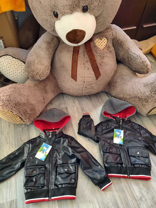 Намалено от 55 лв Кожено Зимно детско яке с качулка