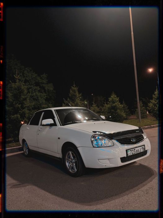 Продаю Priora (2012)