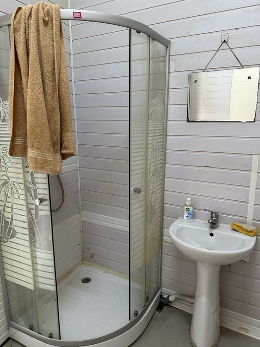 Hala in sprafata de aprox 300 m2+ teren,Spatiul ideal pentru afacerea ta!