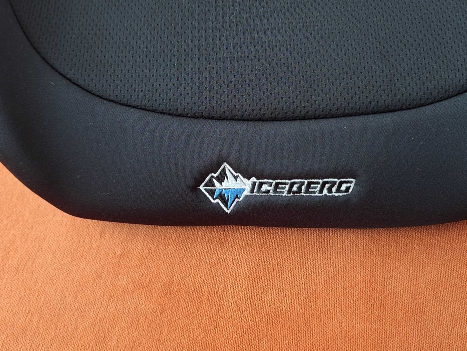 Înălțător auto - buster 15-36 kg Moni Iceberg Black