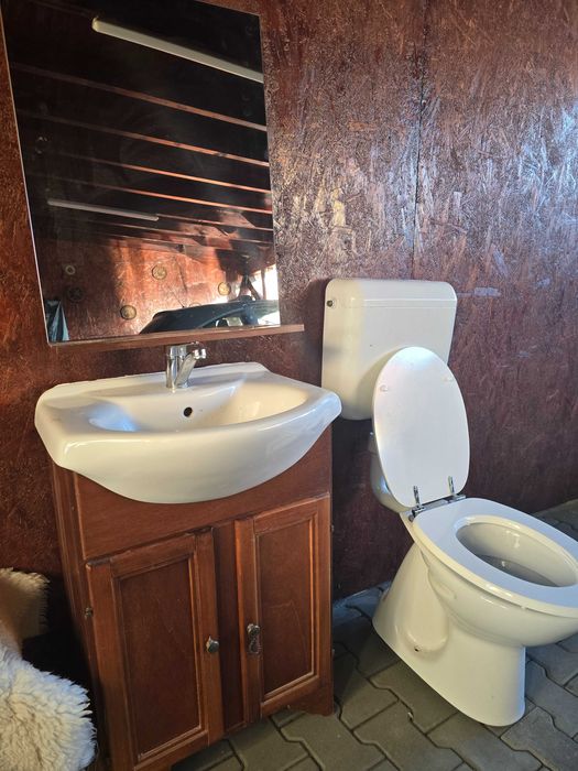 Set baie,chiuveta,oglinda, wc cu rezervor