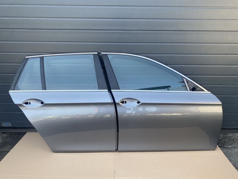 Portiera / Usa dreapta fata , spate BMW Seria 5 F10 / F11 : A52