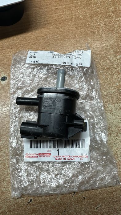 Клапон абсорбер на LEXUS RX350 в оригинале