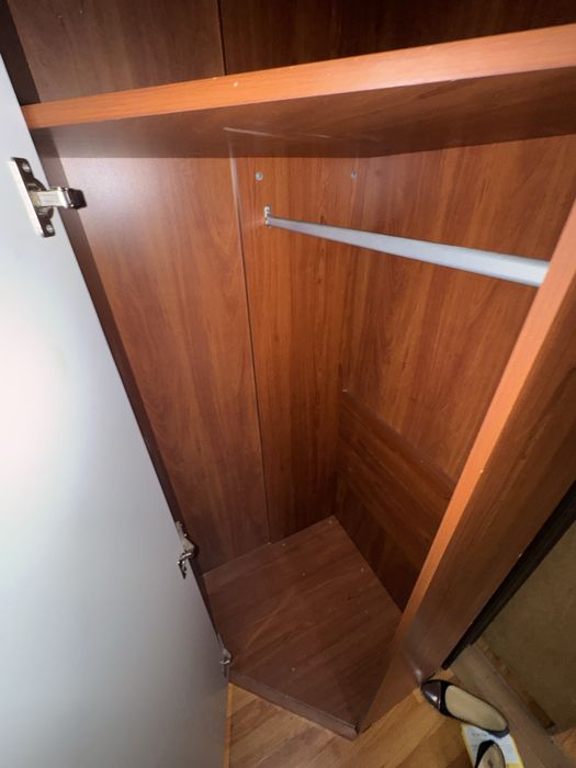 Угловой шкаф прихожка