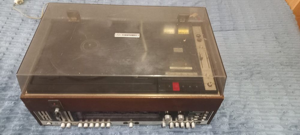 Касетно виниловый проигрыватель