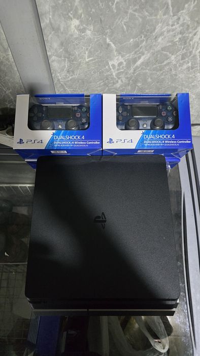 Playstation 4 ps4 sotiladi