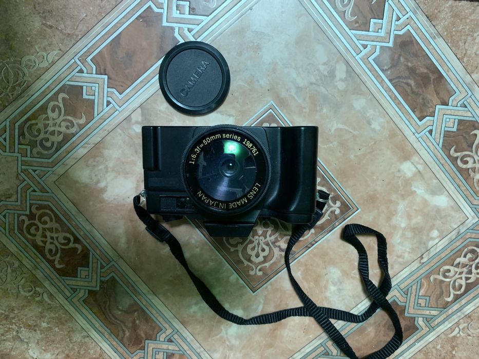 Фотоапарат пленочный японский