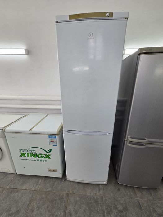 Продам холодильники