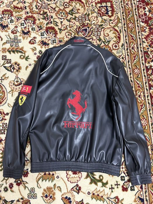 Ferrari кожанка бомбер куртка стильный