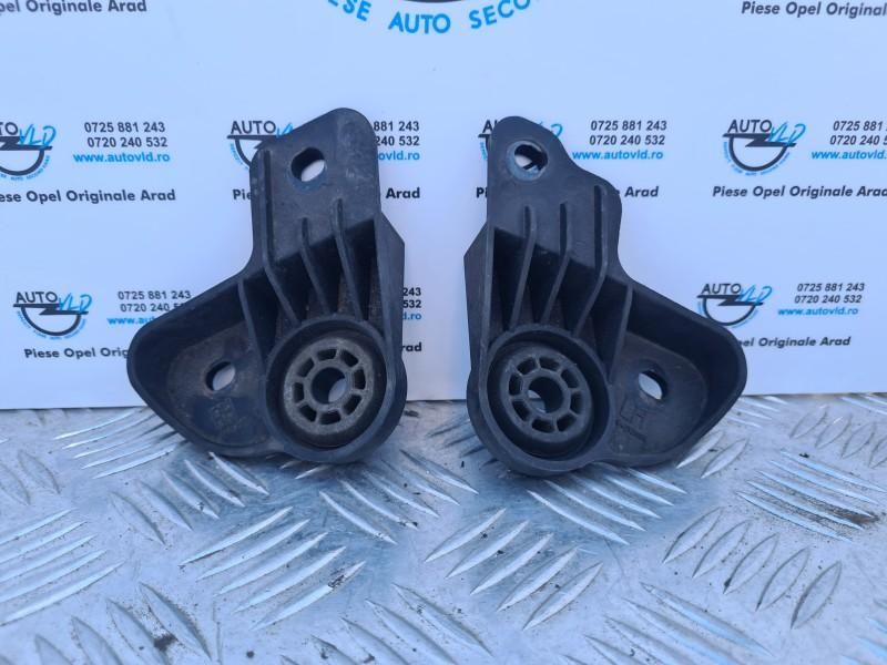 Suport suprerior radiator stanga dreapta Opel Insignia B facelift
