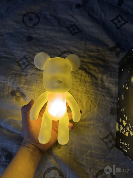 Продам ночник светильник Bearbrick