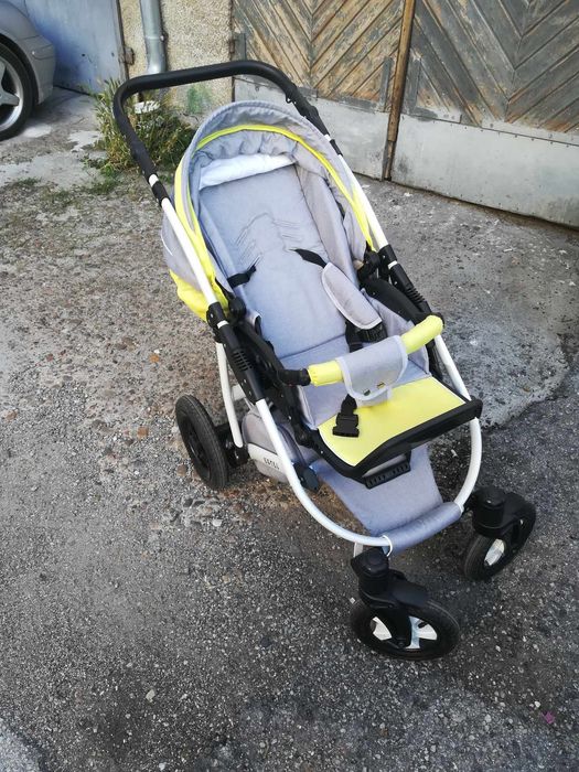 Детска количка с два коша - зимен и летен