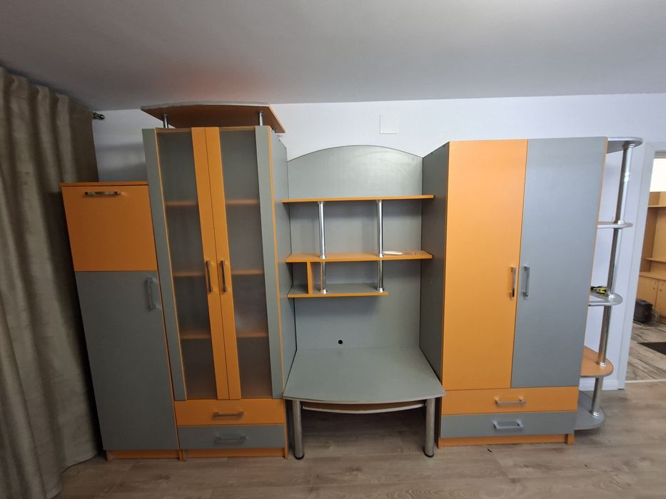 Vând mobila sufragerie/ living / comoda TV