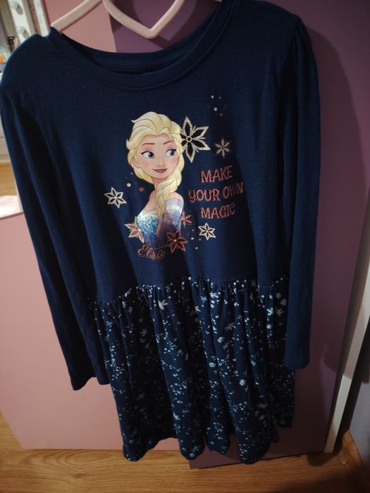 Запазени детски дрешки и рокли  за момиче 122-128