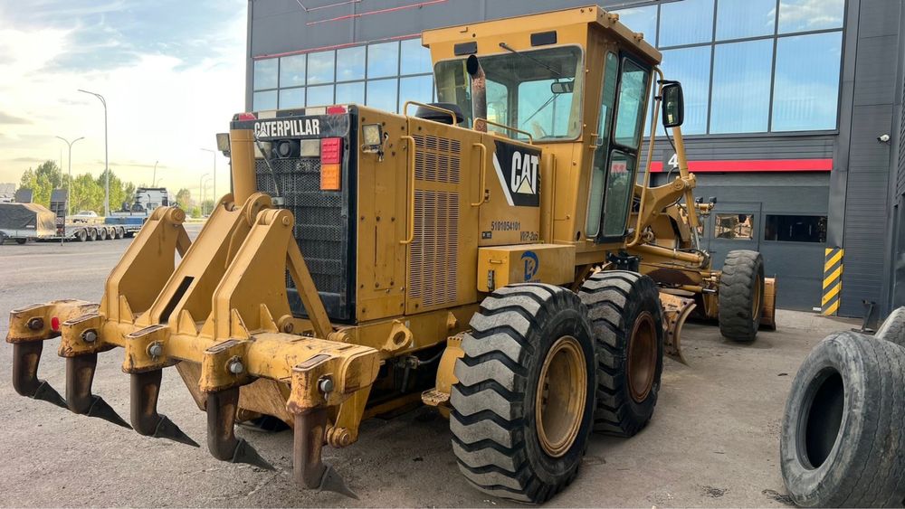 Продам автогрейдер CAT 160K