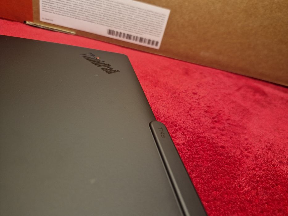 Laptop Lenovo ThinkPad T14s Gen 6 Snapdragon