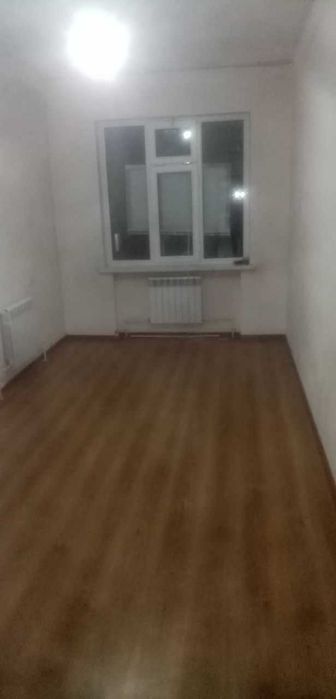 Сергели 6a   70 м². Продаётся  2 ком-я. 3 этаж.  СВОЯ кв Новостройка.